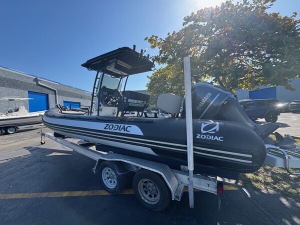 Pre-Owned 2020 Zodiac Open 7